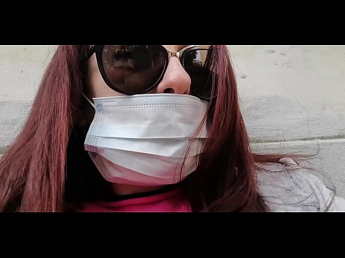 ❤️ Nicoletta analipiza kisasi kwa jirani yake na kukojoa kwenye karakana yake (Karantini Maalum ya Covid19 ya Italia) Video ya kutatanisha ﹏