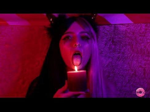 ❤️ Blowjob ya Shauku kutoka kwa Sexy Succubus yenye Utimilifu wa Kinywa Video ya kutatanisha ﹏